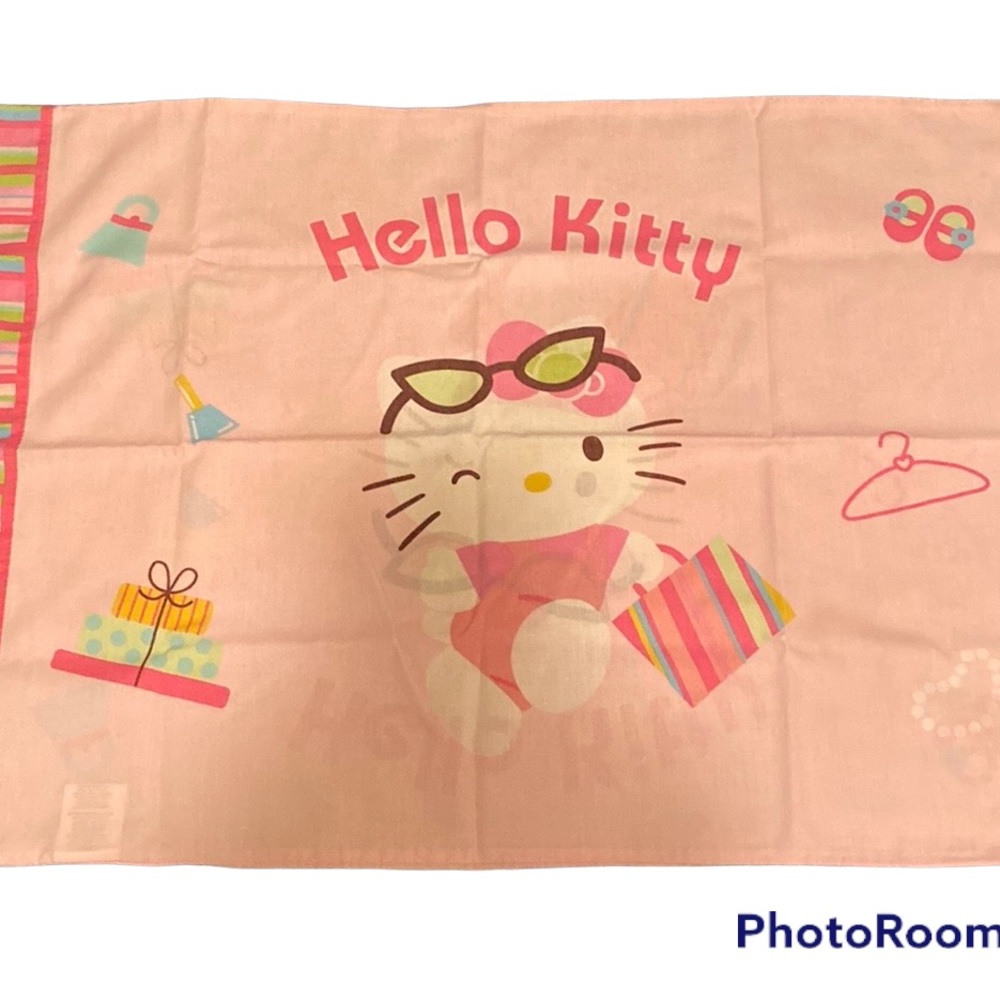 Hello Kitty 2006 Pair Pillowcases, Preowned